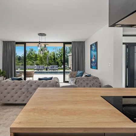 Sunset 2 By 22estates Santalezi